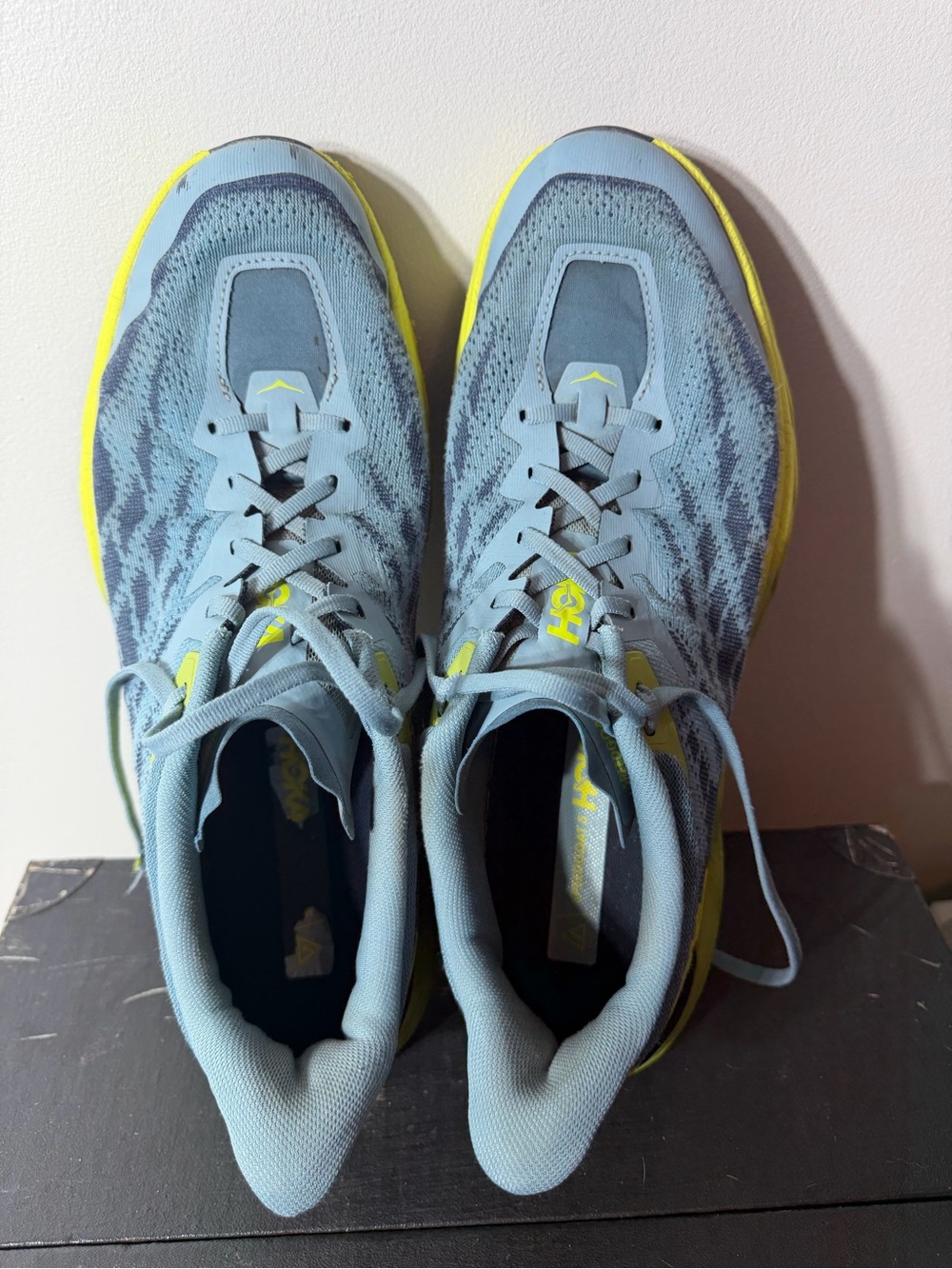 HOKA Speedgoat 5 Men’s Size 13 Trail Running Shoes Vibram Megagrip Blue - Picture 5 of 17